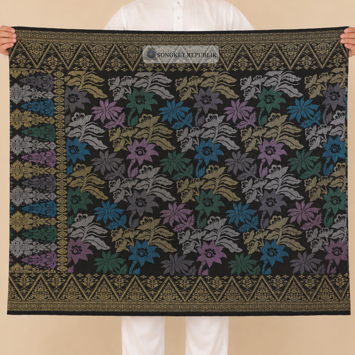 SAMPIN TAN SRI-BLACK GOLD-05