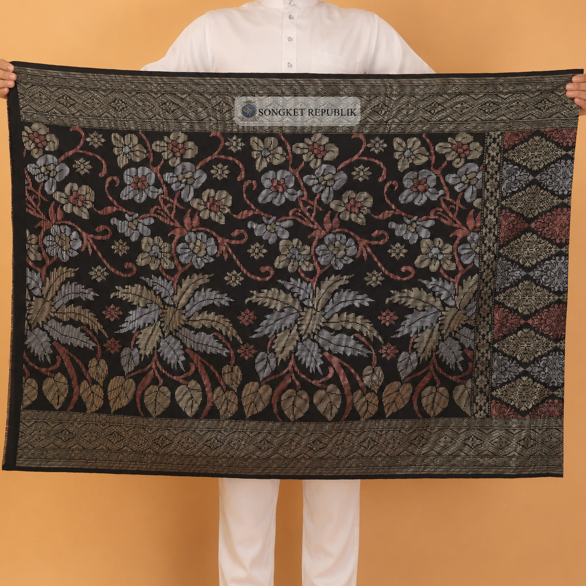 SAMPIN HD-BLACK GOLD-136