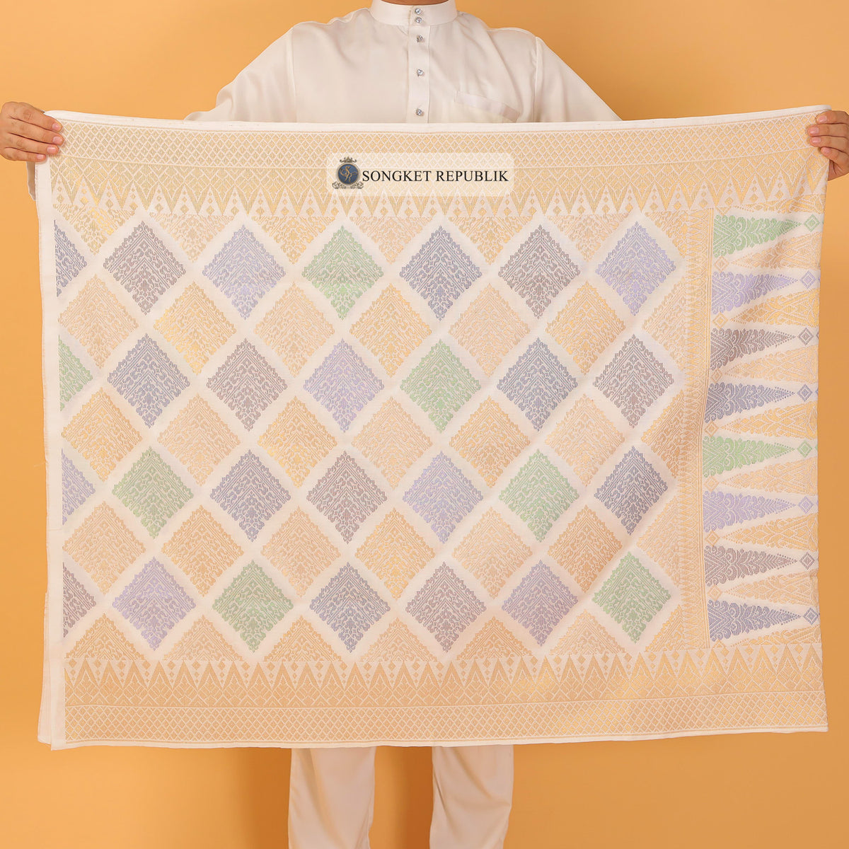 SAMPIN TAN SRI-WHITE GOLD-22