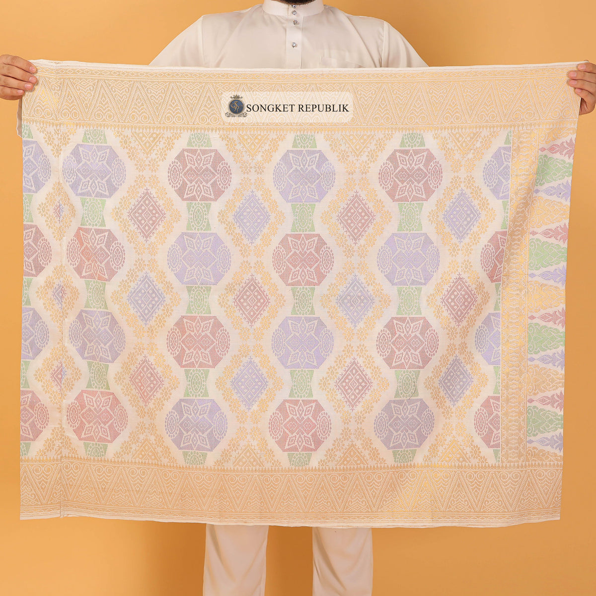 SAMPIN TAN SRI-WHITE GOLD-31