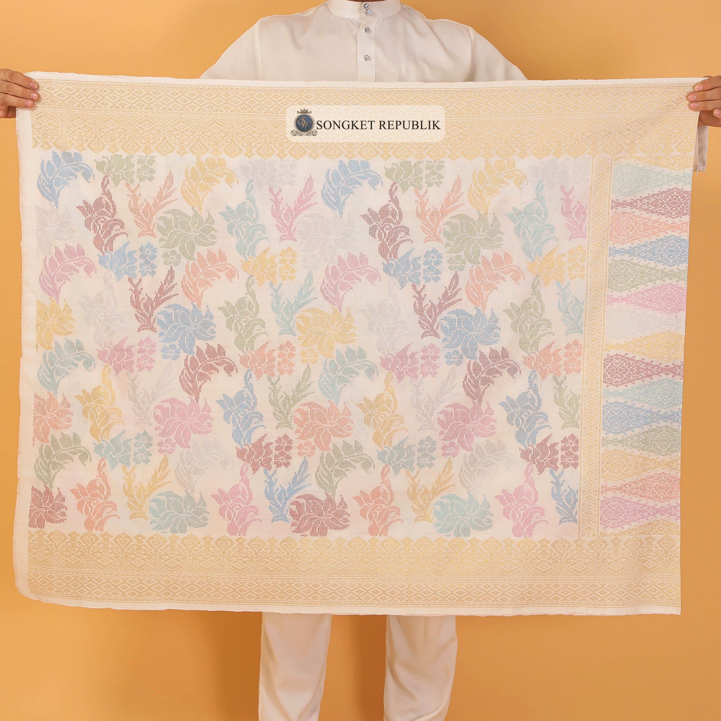 SAMPIN TAN SRI-CREAM GOLD-50