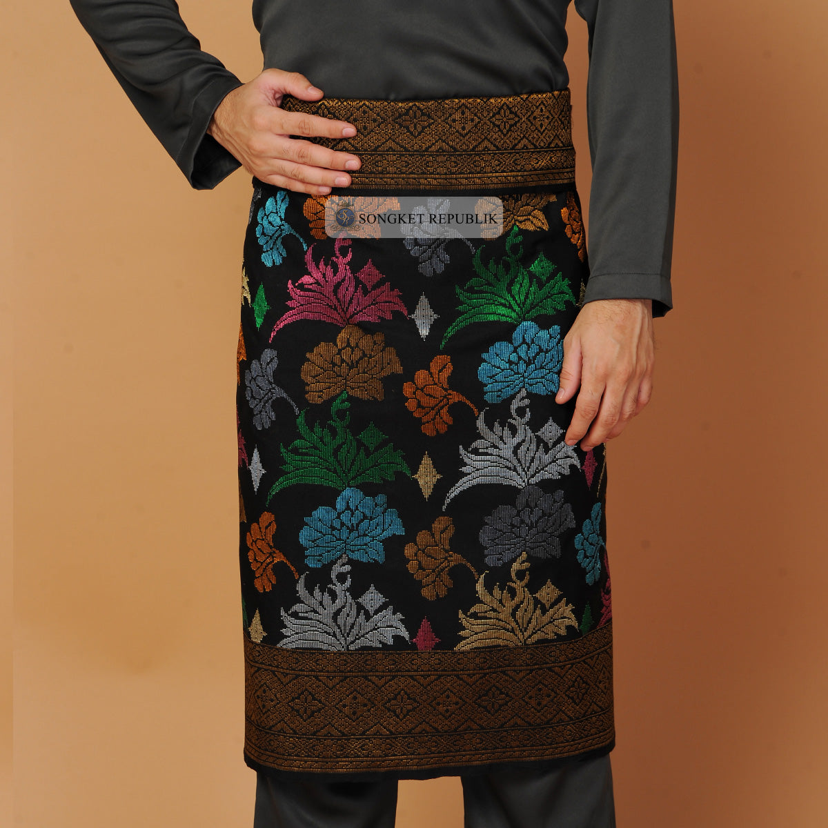 SAMPIN TAN SRI BLACK ORANGE-4122