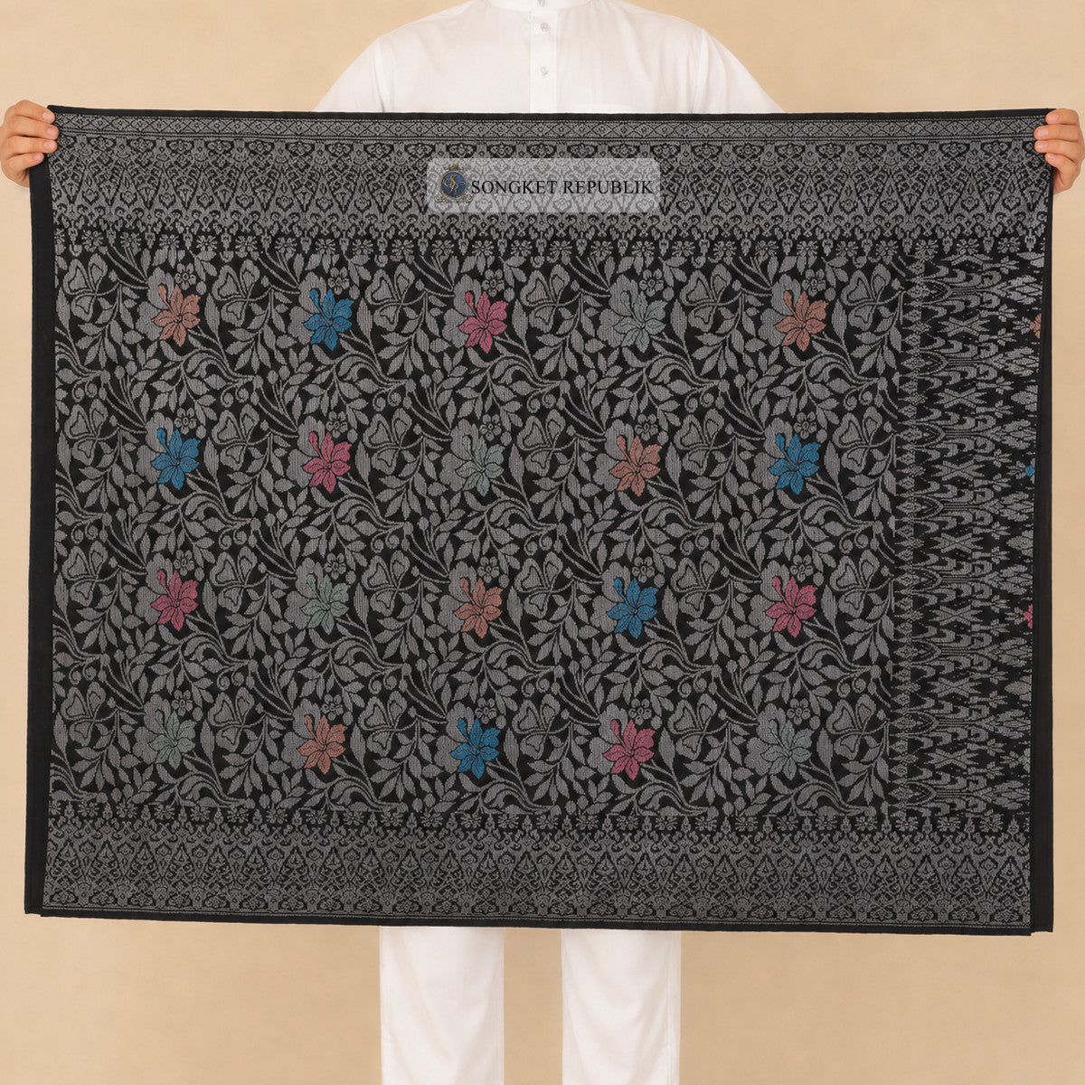 SAMPIN MENTERI BLACK SILVER