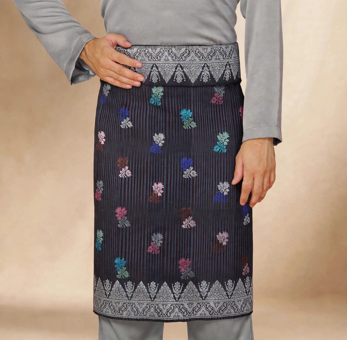 Sampin Johor Jalur Dark Grey-6054