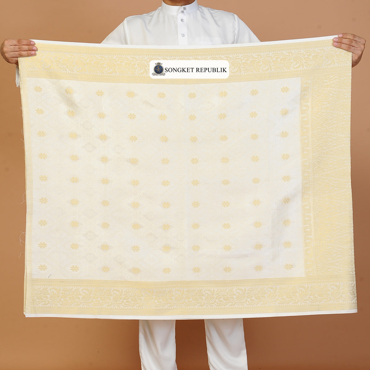 Sampin Bunga Tabur Klasik - Off White Gold