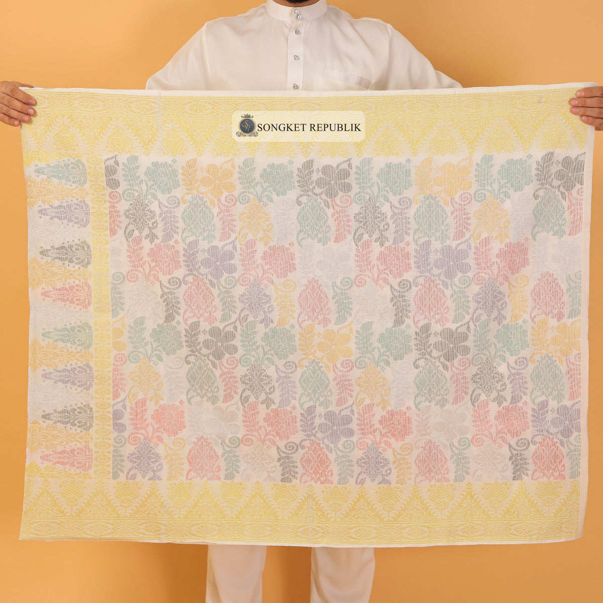 SAMPIN TAN SRI-CREAM GOLD-49