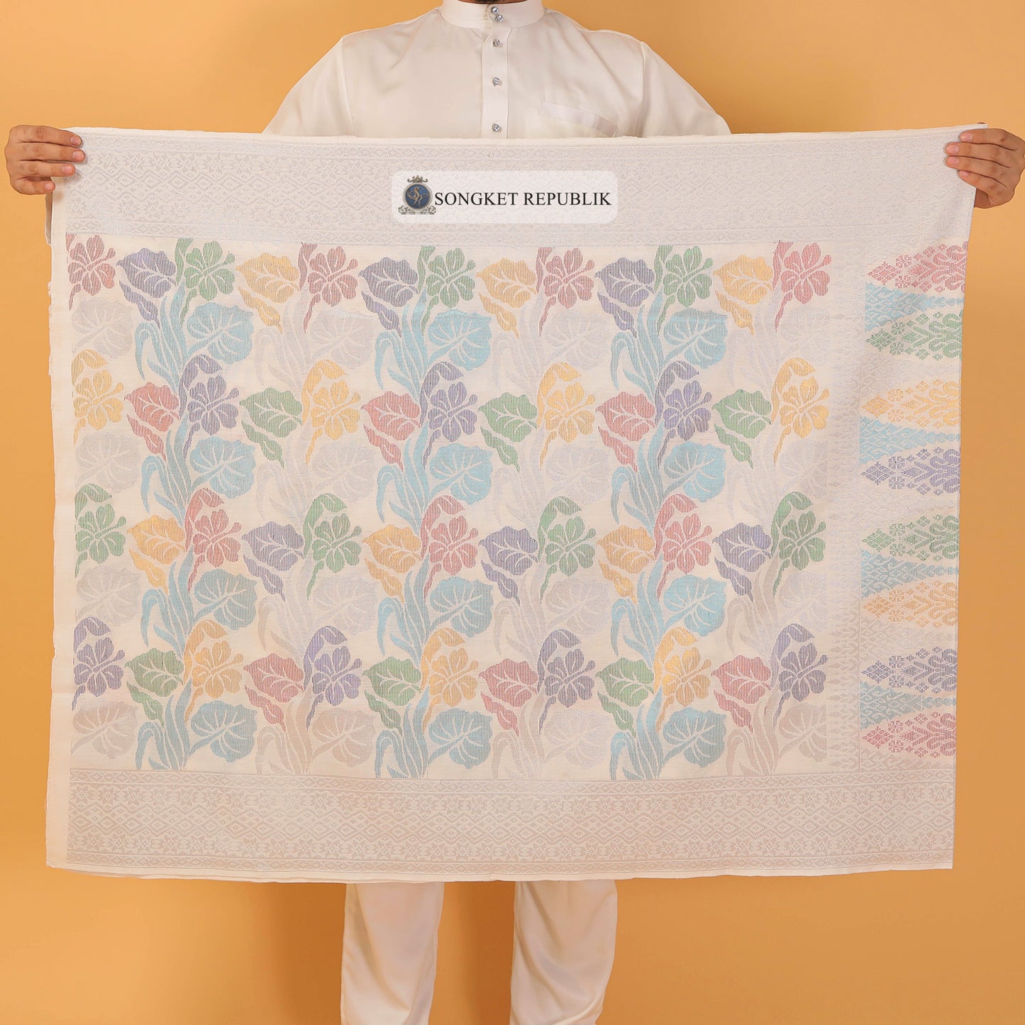 SAMPIN TAN SRI-WHITE SILVER-100