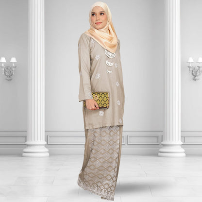 Songket Republik Auliya Kurung Moden - Nude Silver